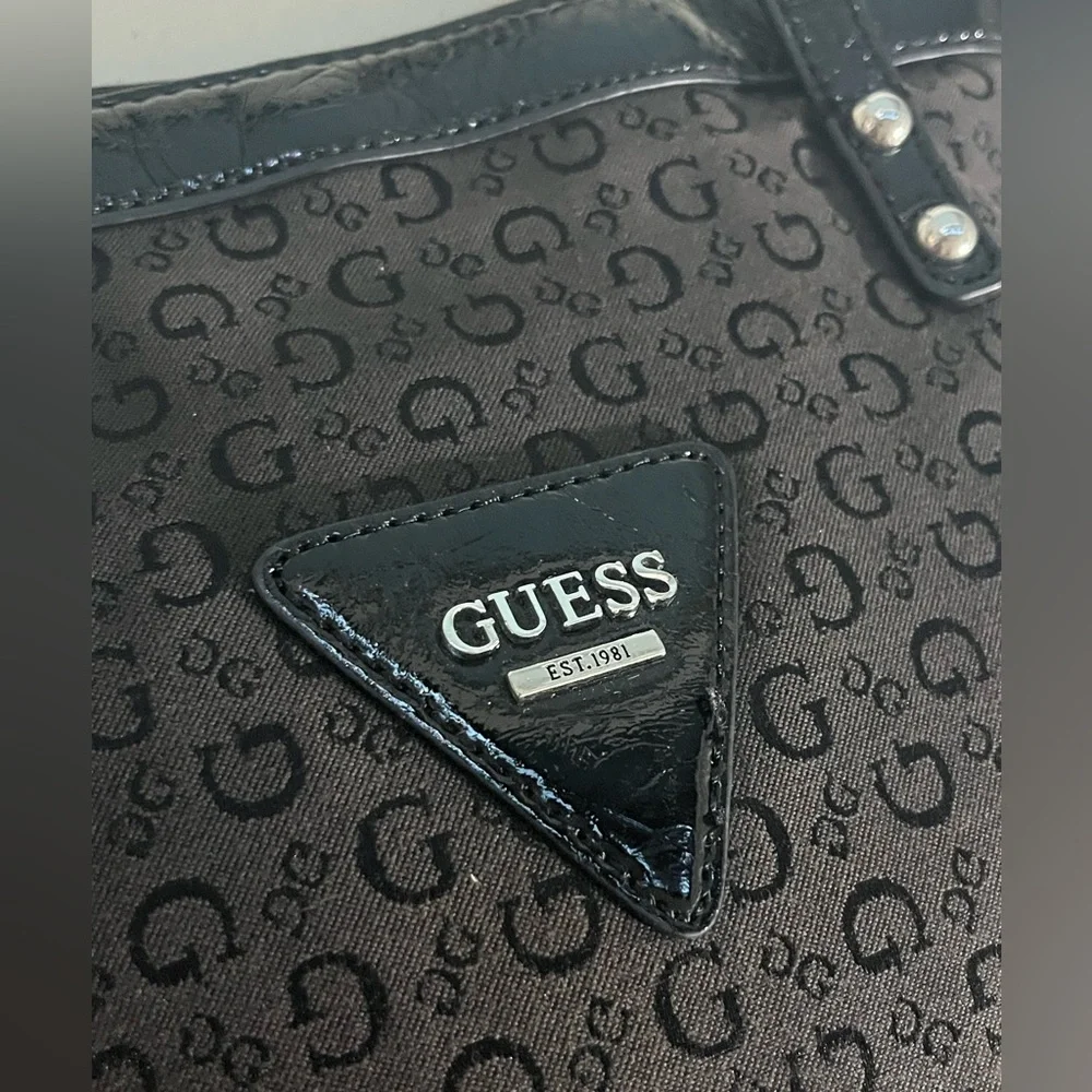 Black Guess monogram shoulder bag and wallet set
